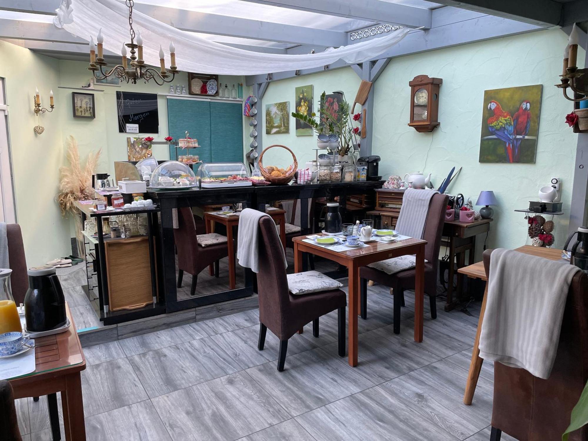 Bed and breakfast Monteur-fremdenzimmer - Petit Quartier